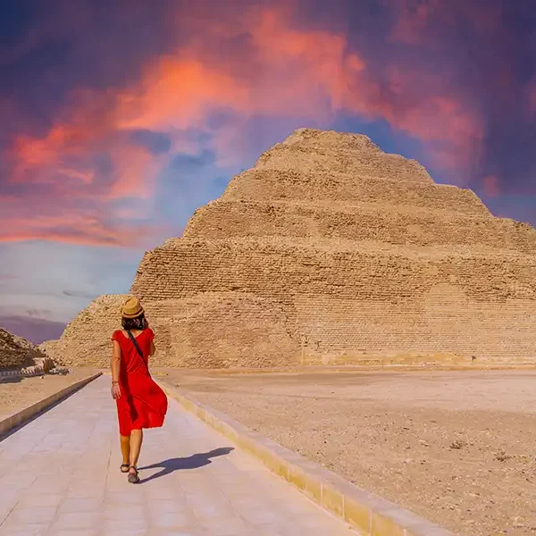 Crociera sul Nilo + Cairo Viaggio di Gruppo al Cairo 4 giorni / 3 notti